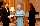 2005 wird Bill Gates von der britischen Queen Elisabeth II aufgrund der Verdienste um die Menschheit zum Ehren-Ritter ernannt.
